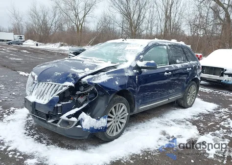 2011 Lincoln Mkx z USA, uszkodzony, nr VIN 2LMDJ8JK0BBJ23974